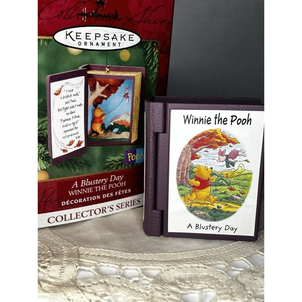 Hallmark Winnie The Pooh Collector’s Series Book Ornament 2000…#3 in Series